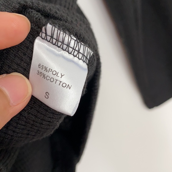 LUNA Crew Neck Long Sleeve Tee - Picture 4 of 5